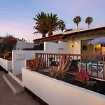 Playa Flamingo Bellavista * 普拉亚布兰卡